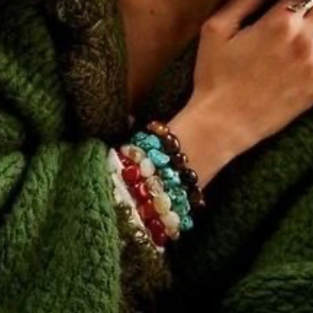 Free People Ariana Ost Artisinal Stretch Tiger Eye Stone Bracelet NEW - Picture 2 of 2